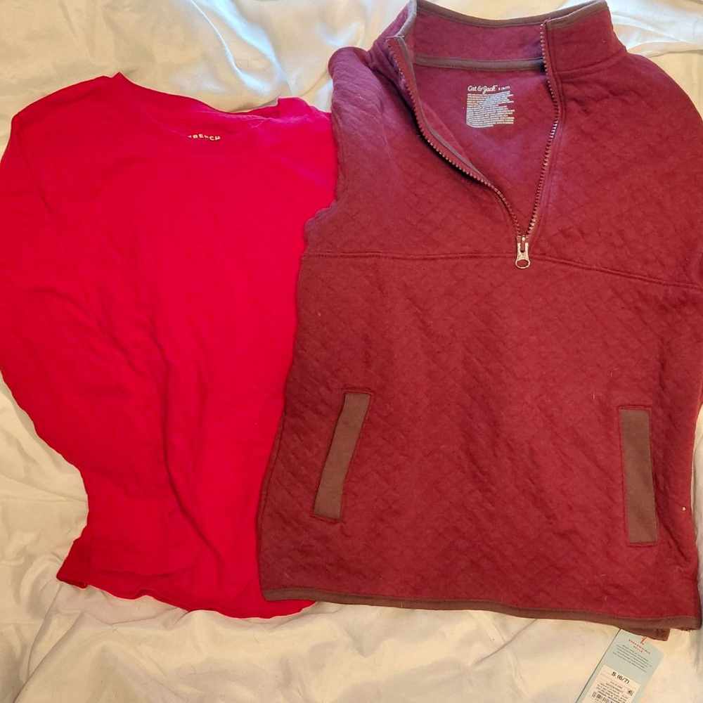 Unisex French Toast Red Long Sleeve Tee S (6/7) with sweater bundle